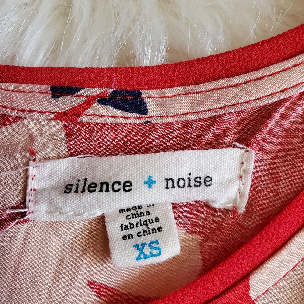 Urban Outfitters Silence + Noise Witchy Red Floral Mini Dress Size XS - Picture 11 of 13